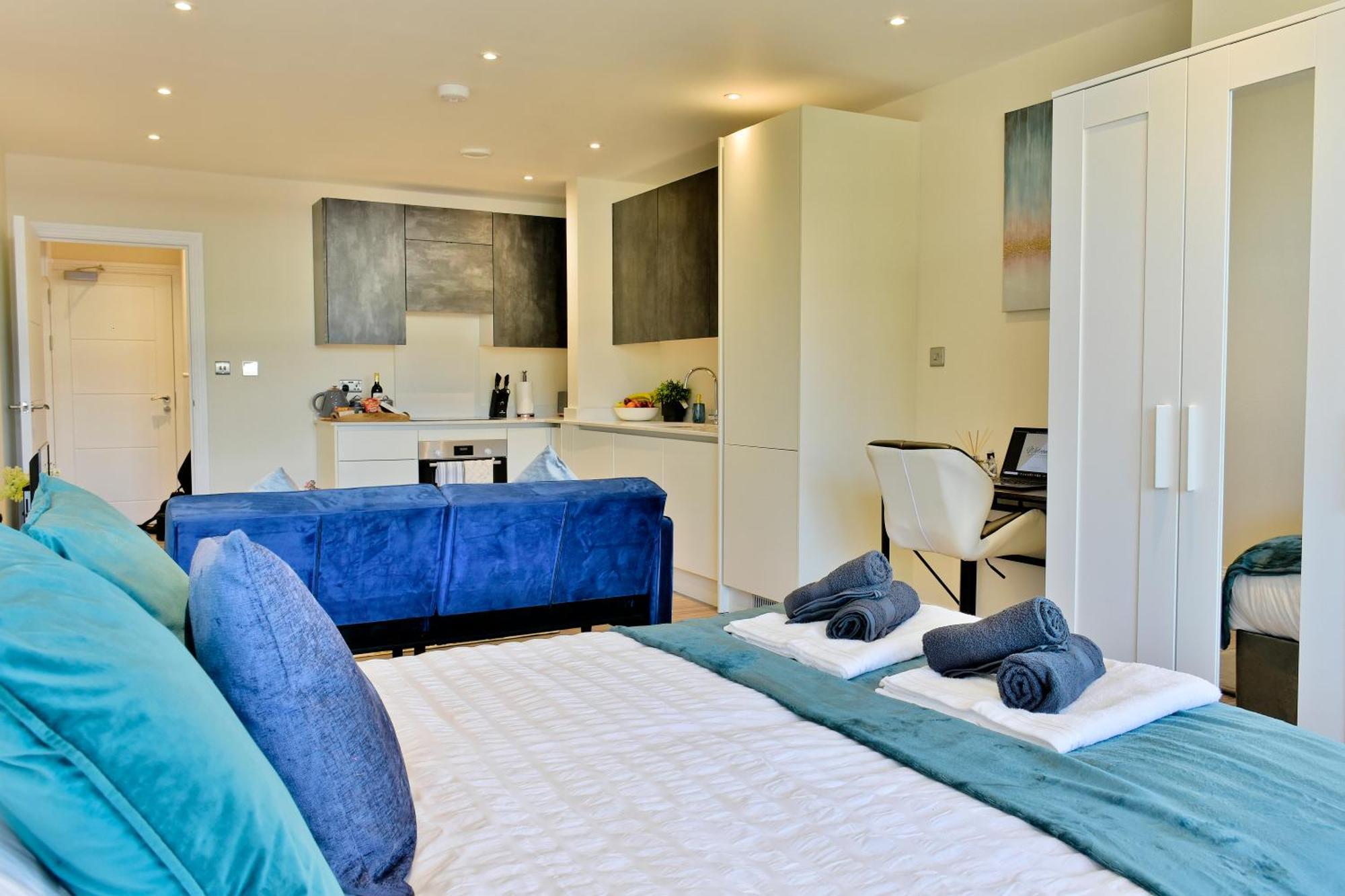 ريدينج Stunning Apartment Near Citycentre & Oracle المظهر الخارجي الصورة